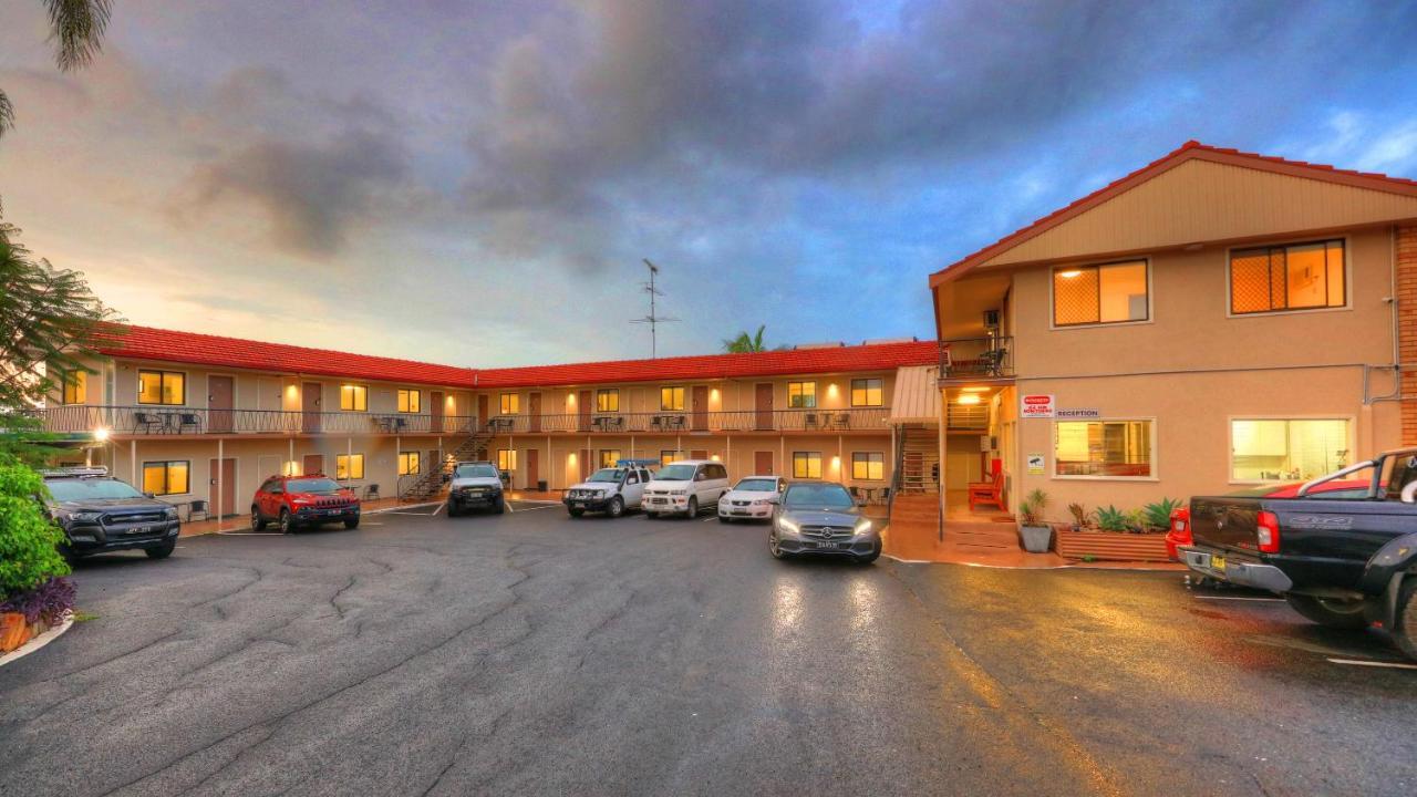 ไฮเวย์ โมเทล กราฟตัน Motel ภายนอก รูปภาพ
